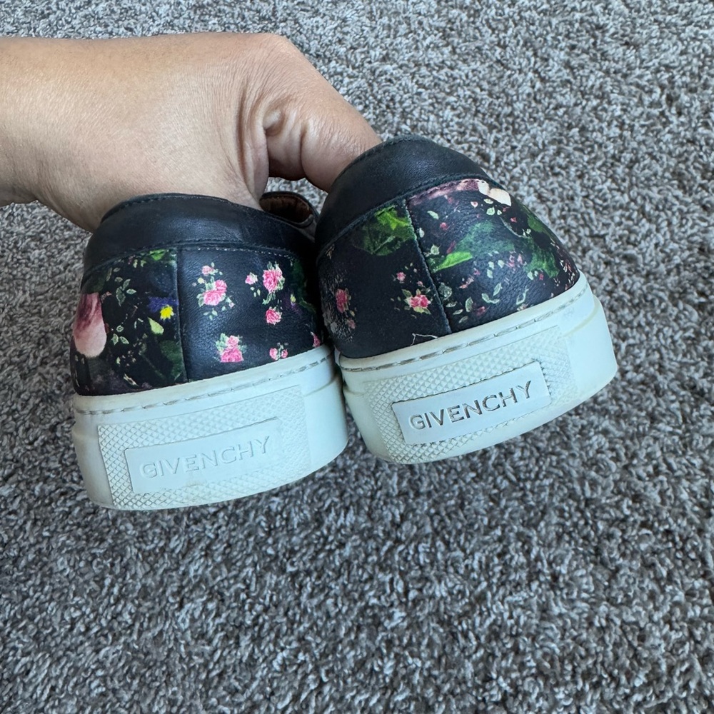 Givenchy floral sneakers - Picture 7 of 13